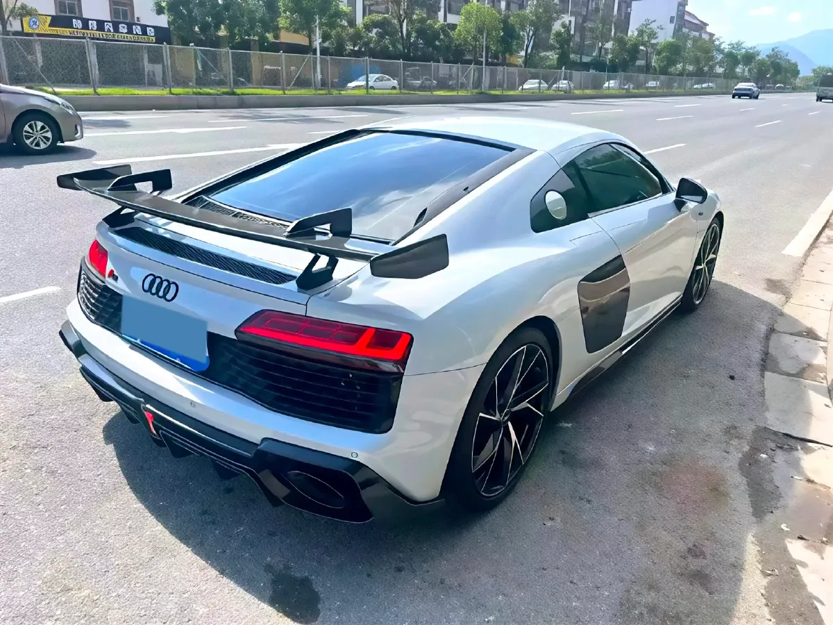2021 Audi R8 5.2L 620HP V10 7DCT,autocango,china used car exporter,china ev exporter,chinese used car exporter,chinese used ev exporter