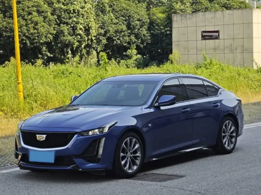 2020 Cadillac CT5 2.0T 237HP L4 10AT