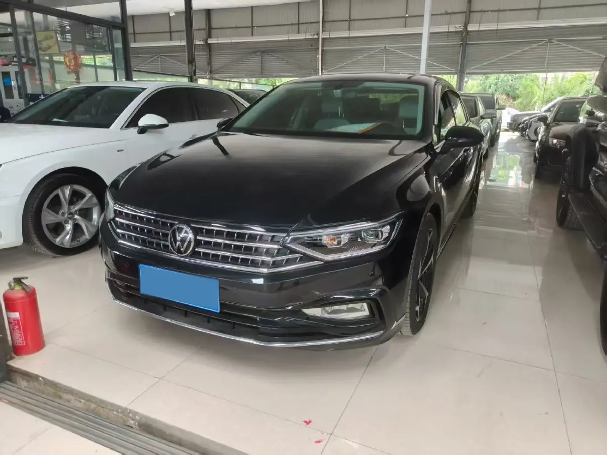 2023 Volkswagen Magotan 2.0T 186HP L4 7DCT
