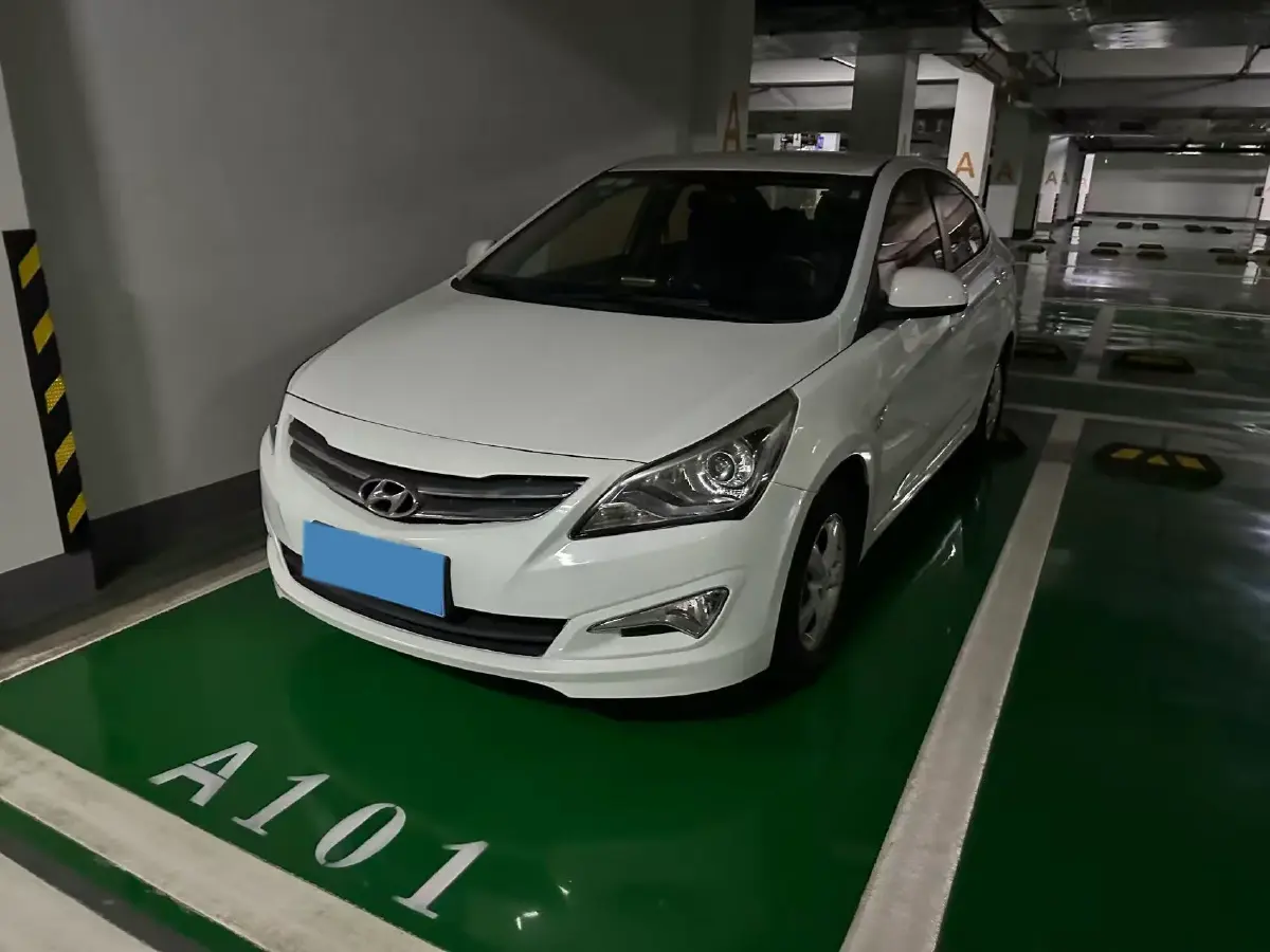 2016 Hyundai Reina 1.4L 107HP L4 4AT