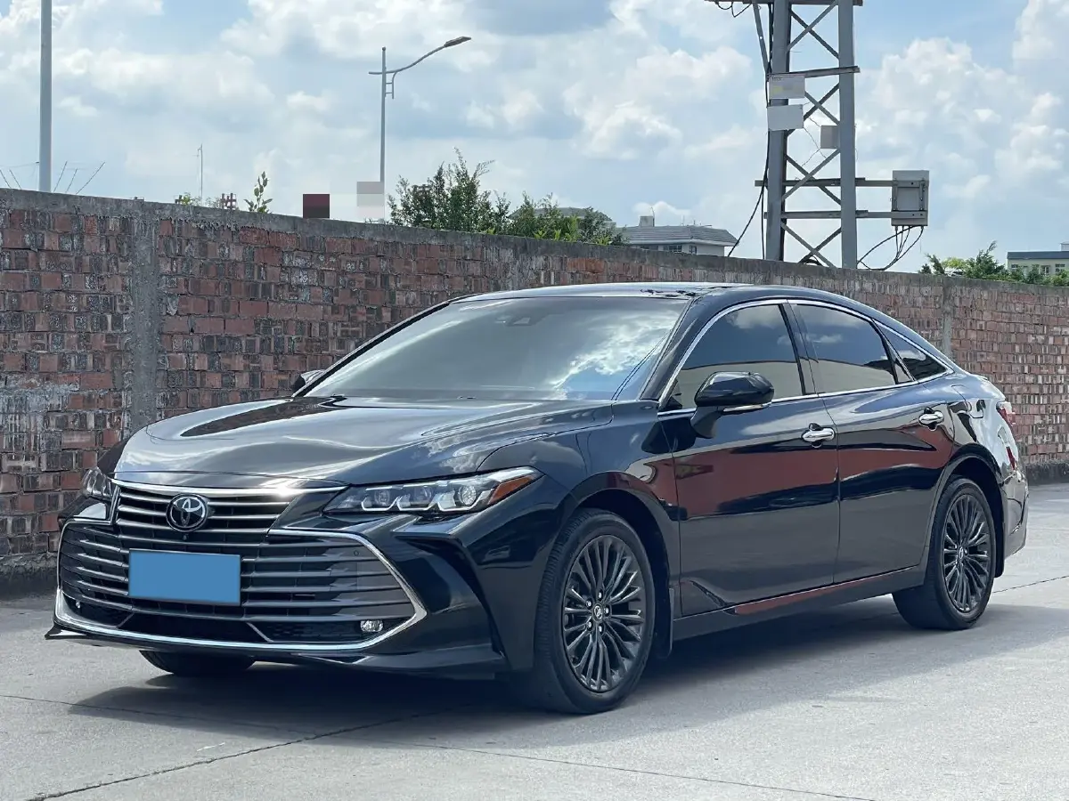 2019 Toyota Avalon 2.0L 178HP L4 CVT