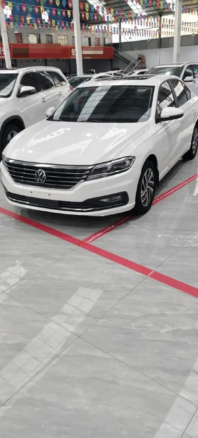 2022 Volkswagen Lavida 1.5L 113HP L4 5MT