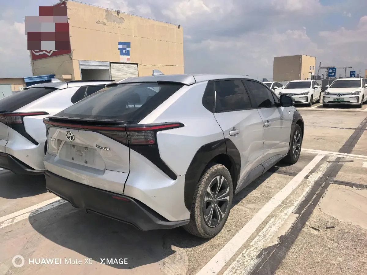 2022 Toyota bZ4X BEV 66.7KWH,autocango,china used car exporter,china ev exporter,chinese used car exporter,chinese used ev exporter