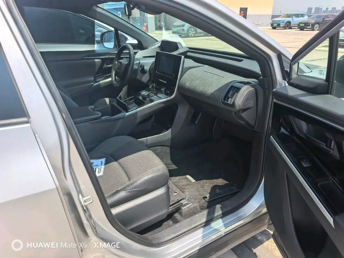 2022 Toyota bZ4X BEV 66.7KWH,autocango,china used car exporter,china ev exporter,chinese used car exporter,chinese used ev exporter