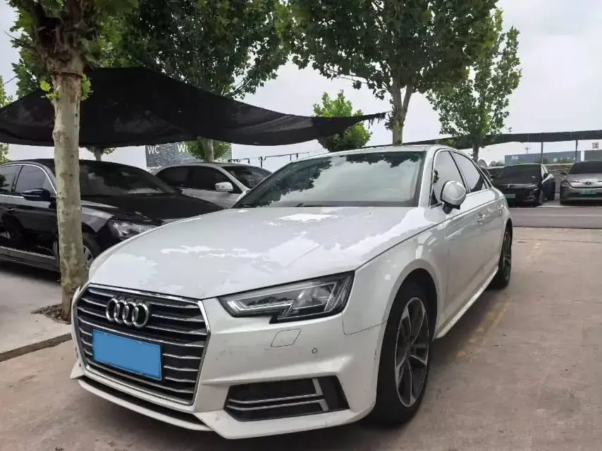 2019 Audi A4L 2.0T 190HP L4 7DCT
