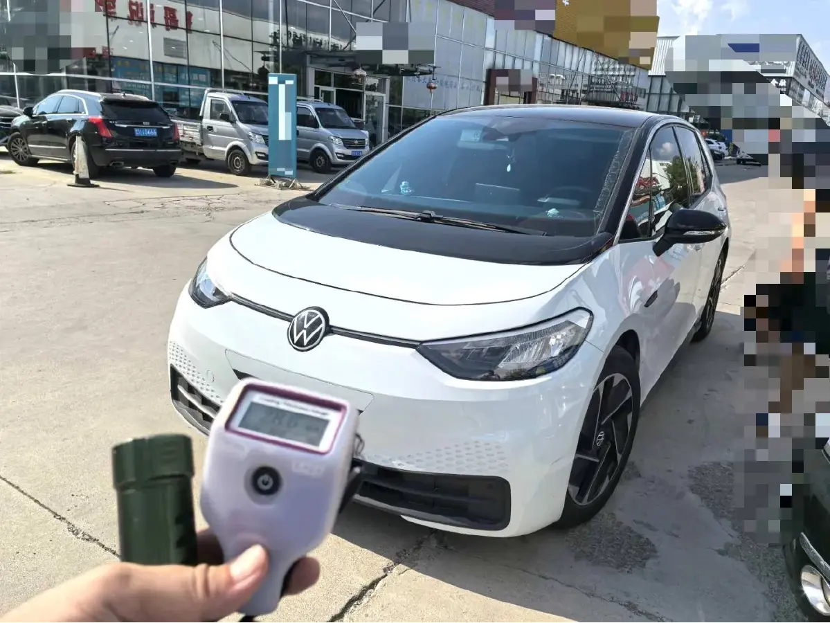 2023 Volkswagen ID.3 BEV 52.8KWH