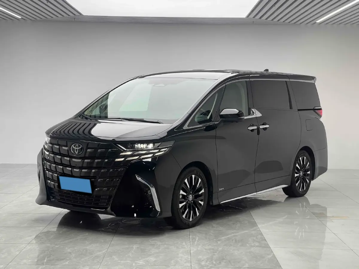 2024 Toyota Alphard 2.5L 190HP L4 E-CVT Hybrid