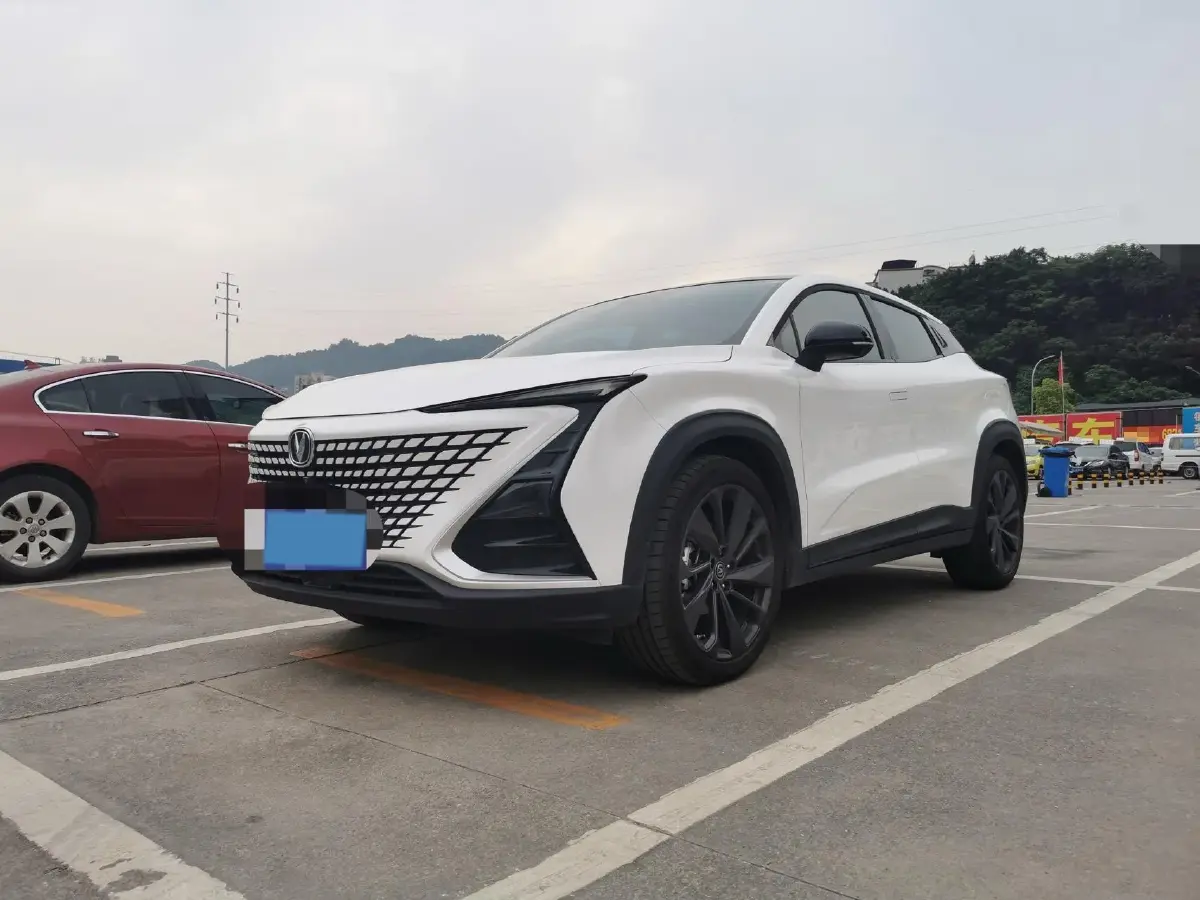 2020 ChangAn UNI-T 1.5T 180HP L4 7DCT