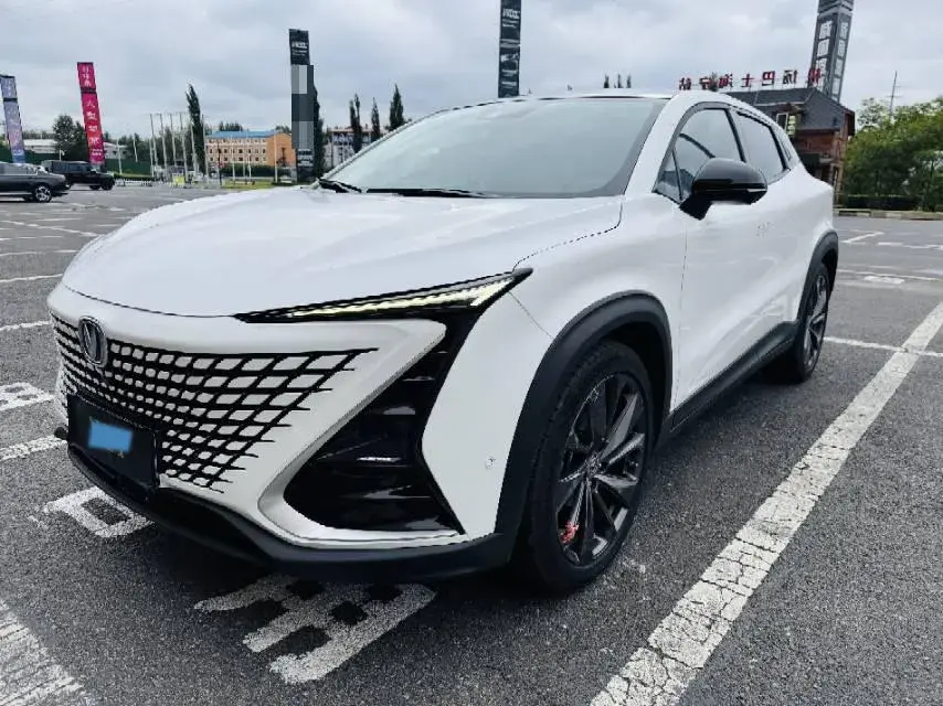 2021 ChangAn UNI-T 1.5T 180HP L4 7DCT