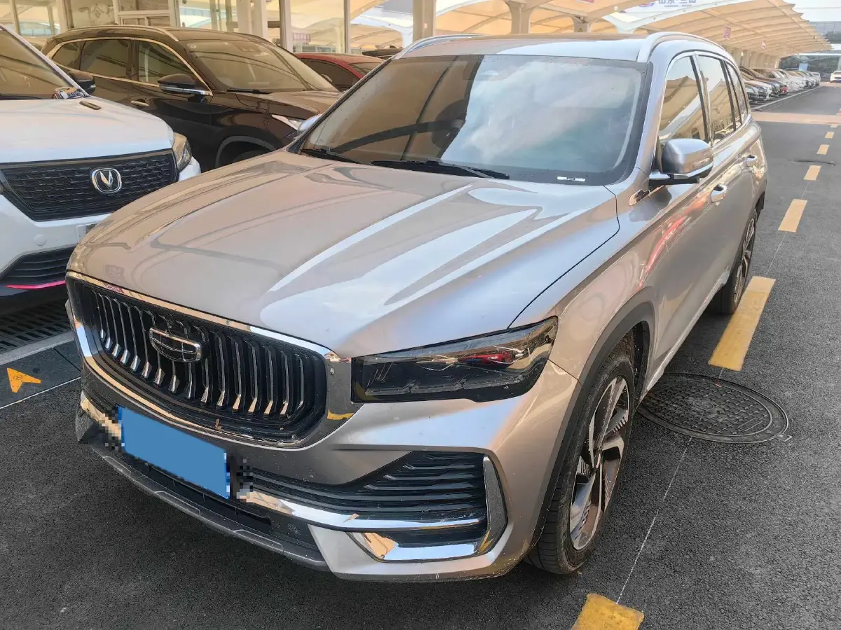 2023 Geely Monjaro 2.0T 238HP L4 8AT