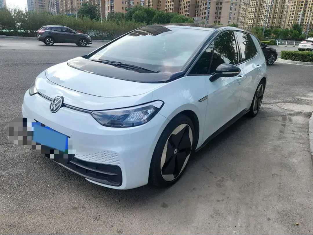 2023 Volkswagen ID.3 BEV 52.8KWH