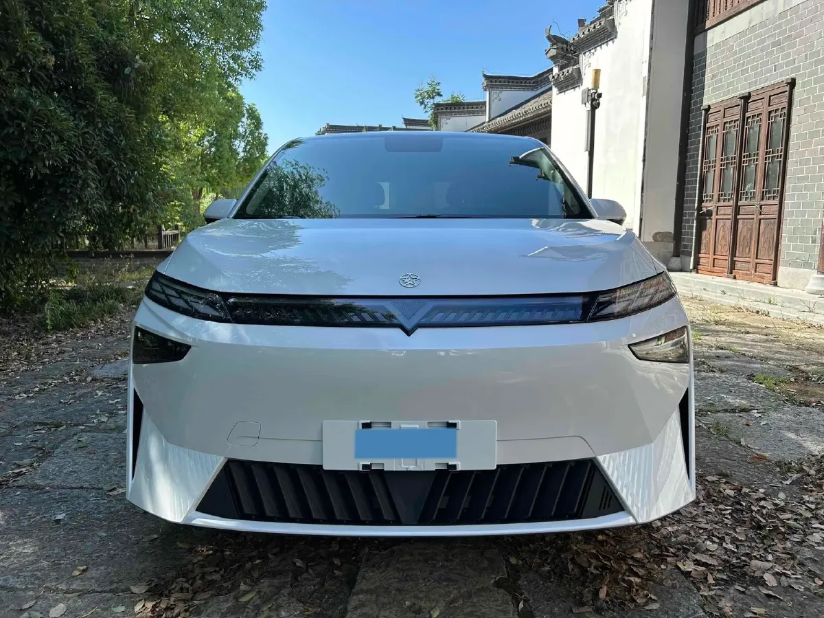 2024 Venucia VX6 BEV 53KWH,autocango,china used car exporter,china ev exporter,chinese used car exporter,chinese used ev exporter