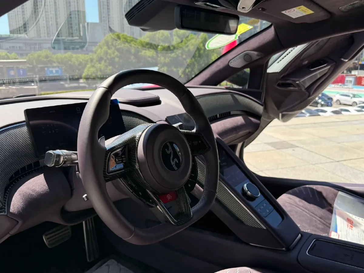 2024 YangWang U9 BEV 80KWH,autocango,china used car exporter,china ev exporter,chinese used car exporter,chinese used ev exporter