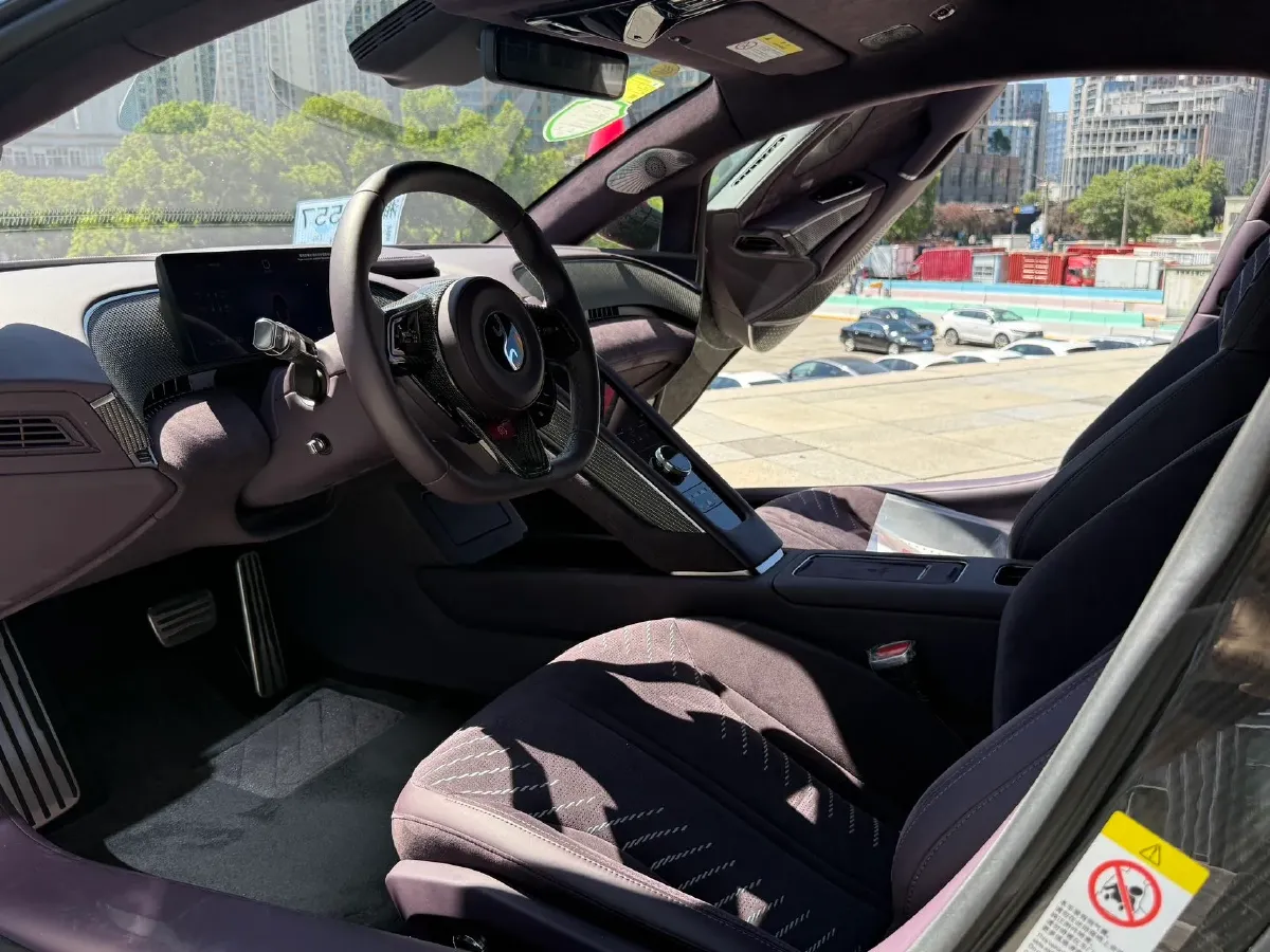 2024 YangWang U9 BEV 80KWH,autocango,china used car exporter,china ev exporter,chinese used car exporter,chinese used ev exporter