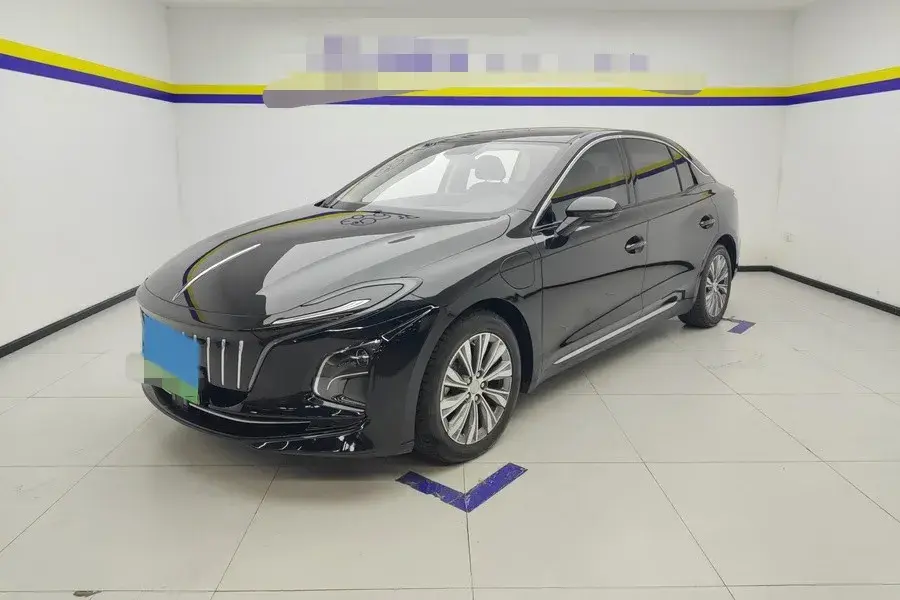 2022 HongQi E-QM5 BEV 54KWH
