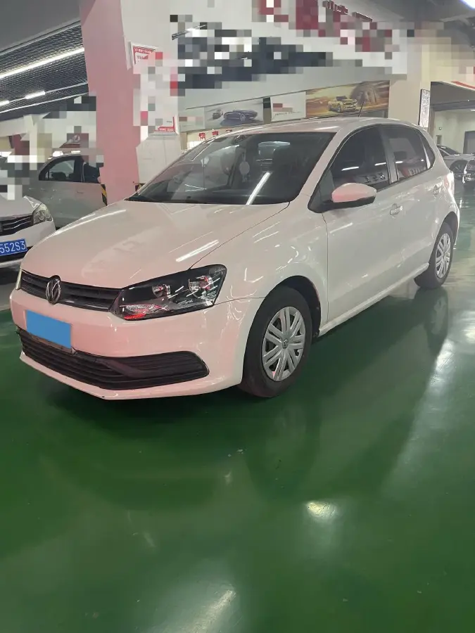 2016 Volkswagen Polo 1.4L 90HP L4 6AT