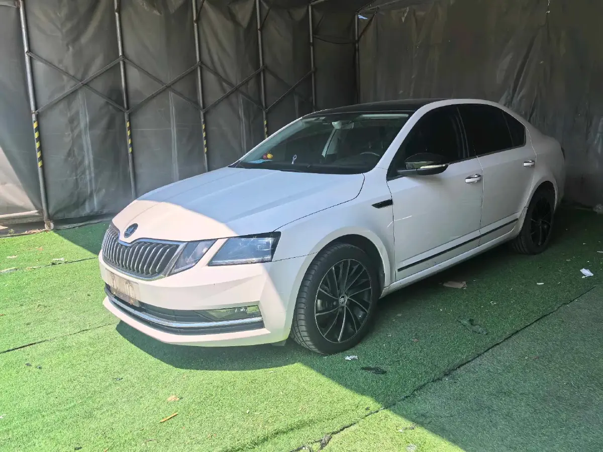 2018 Skoda Octavia 1.4T 150HP L4 7DCT