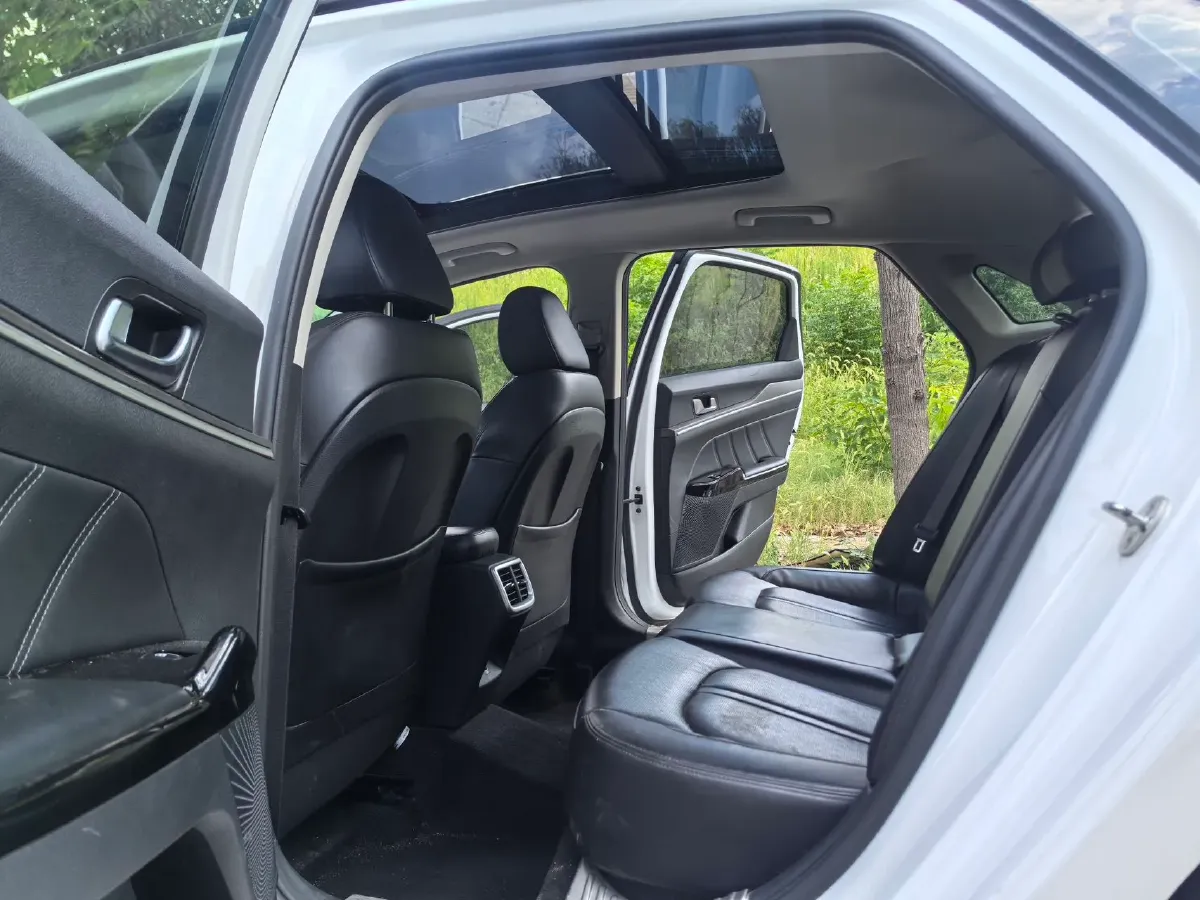 2021 Kia K5 1.5T 170HP L4 7DCT,autocango,china used car exporter,china ev exporter,chinese used car exporter,chinese used ev exporter