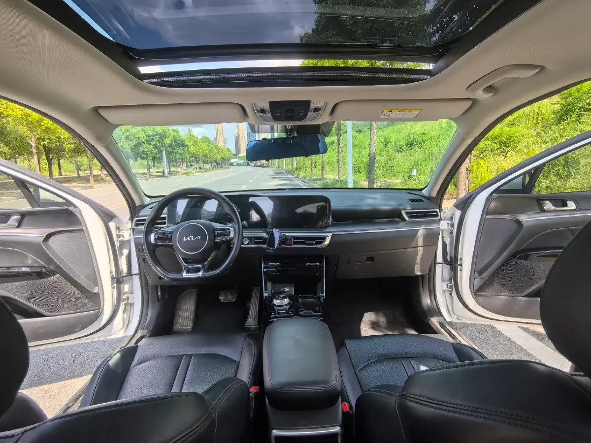 2021 Kia K5 1.5T 170HP L4 7DCT,autocango,china used car exporter,china ev exporter,chinese used car exporter,chinese used ev exporter