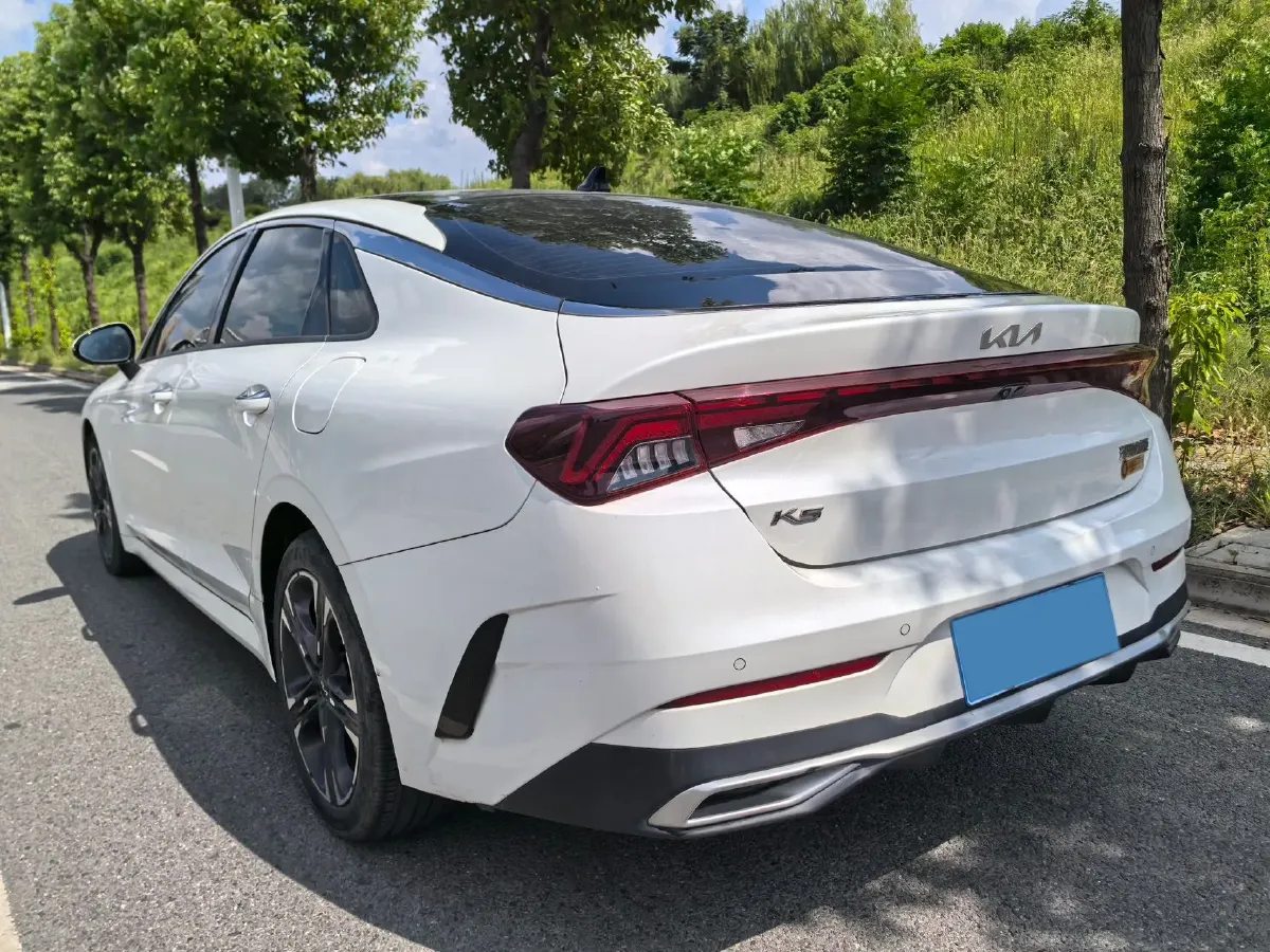 2021 Kia K5 1.5T 170HP L4 7DCT,autocango,china used car exporter,china ev exporter,chinese used car exporter,chinese used ev exporter