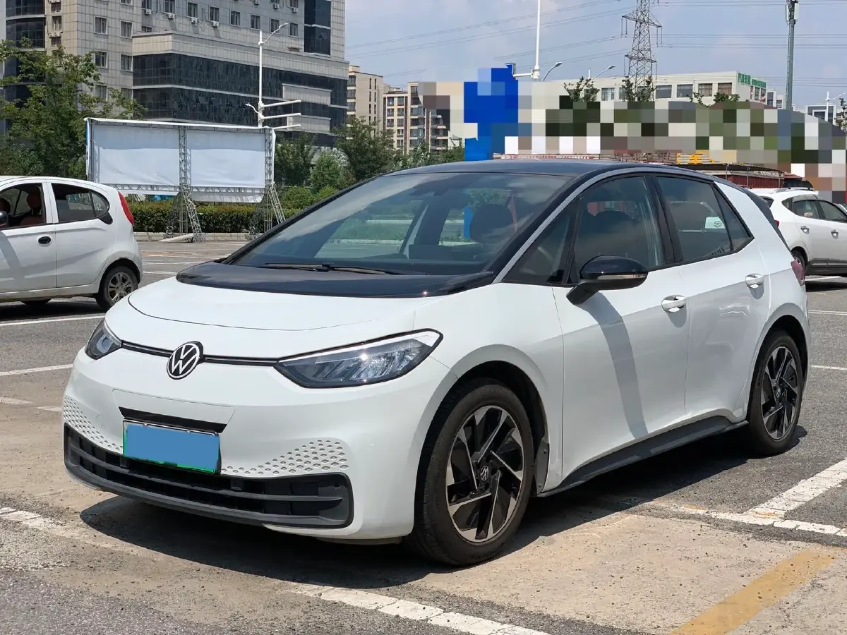 2024 Volkswagen ID.3 BEV 52.8KWH