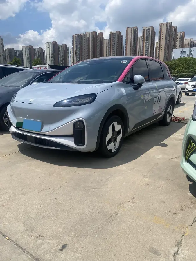 2023 ARCFOX KAOLA BEV 58.8KWH