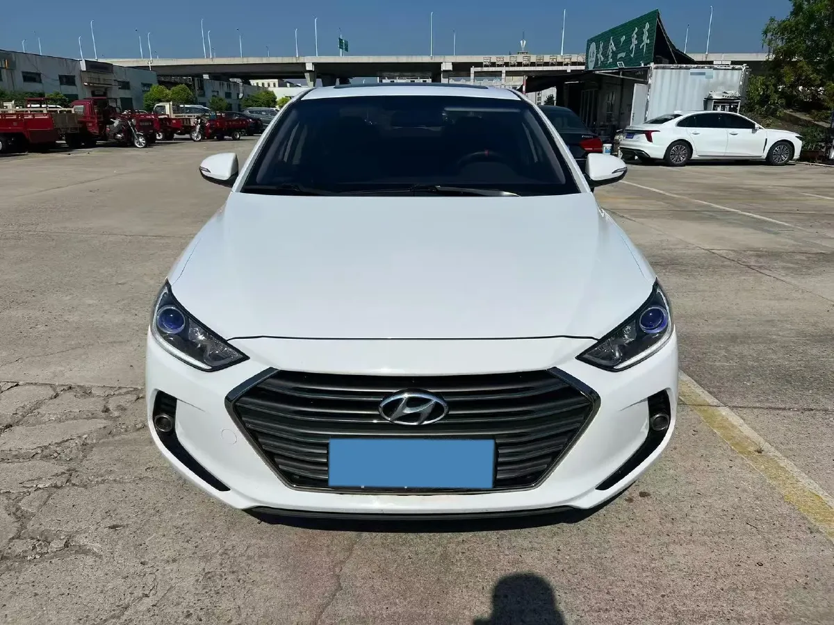 2016 Hyundai Elantra 1.6L 130HP L4 6AT,autocango,china used car exporter,china ev exporter,chinese used car exporter,chinese used ev exporter
