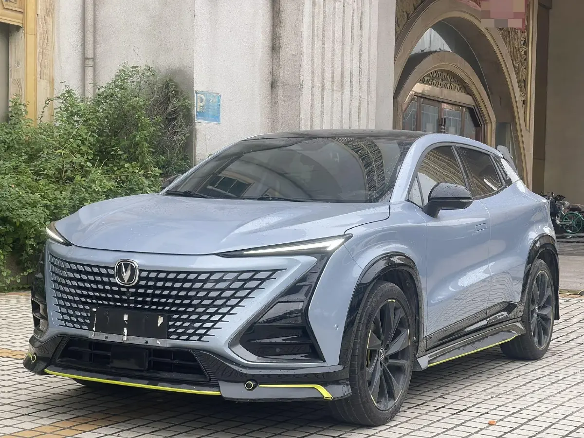 2022 ChangAn UNI-T 1.5T 188HP L4 7DCT