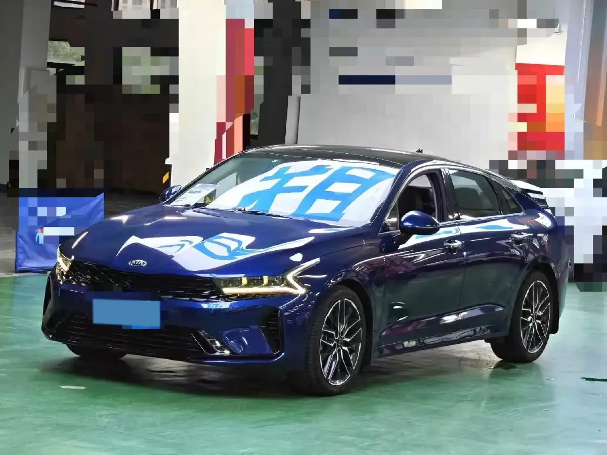 2020 Kia K5 2.0T 240HP L4 8AT