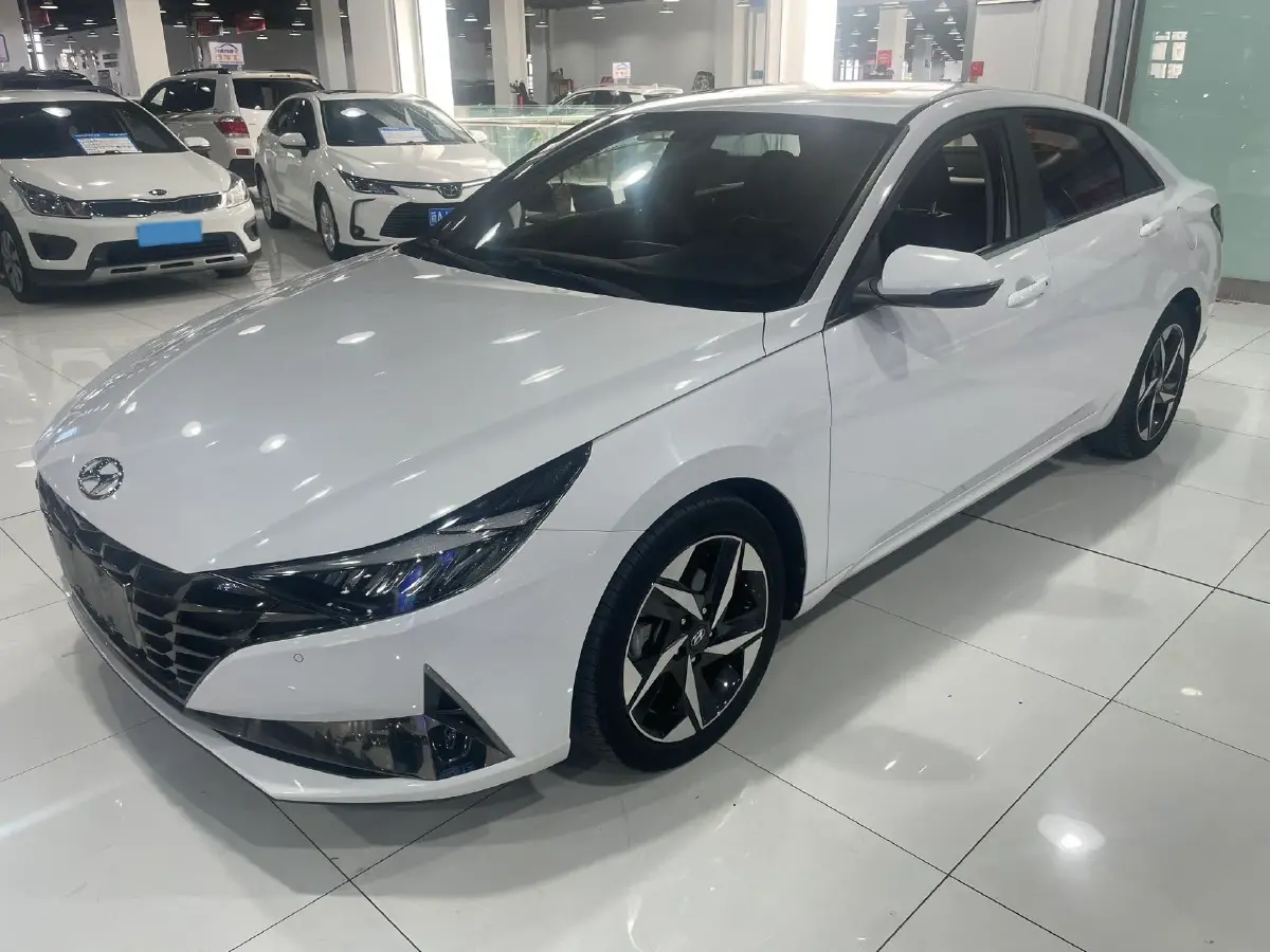 2021 Hyundai Elantra 1.4T 140HP L4 7DCT