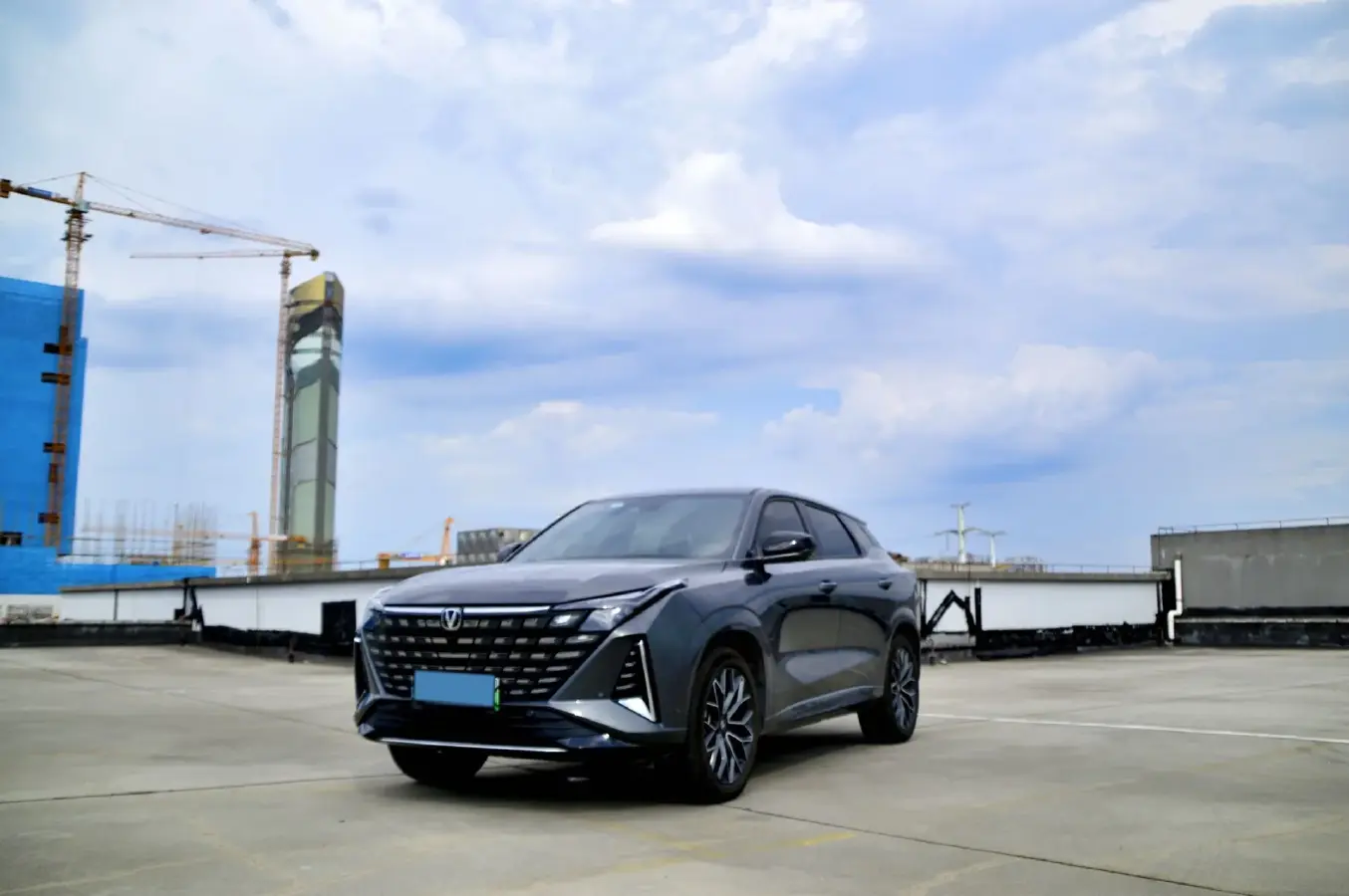 2024 ChangAn UNI-Z 1.5L 98HP L4 E-CVT PHEV 18.4KWH