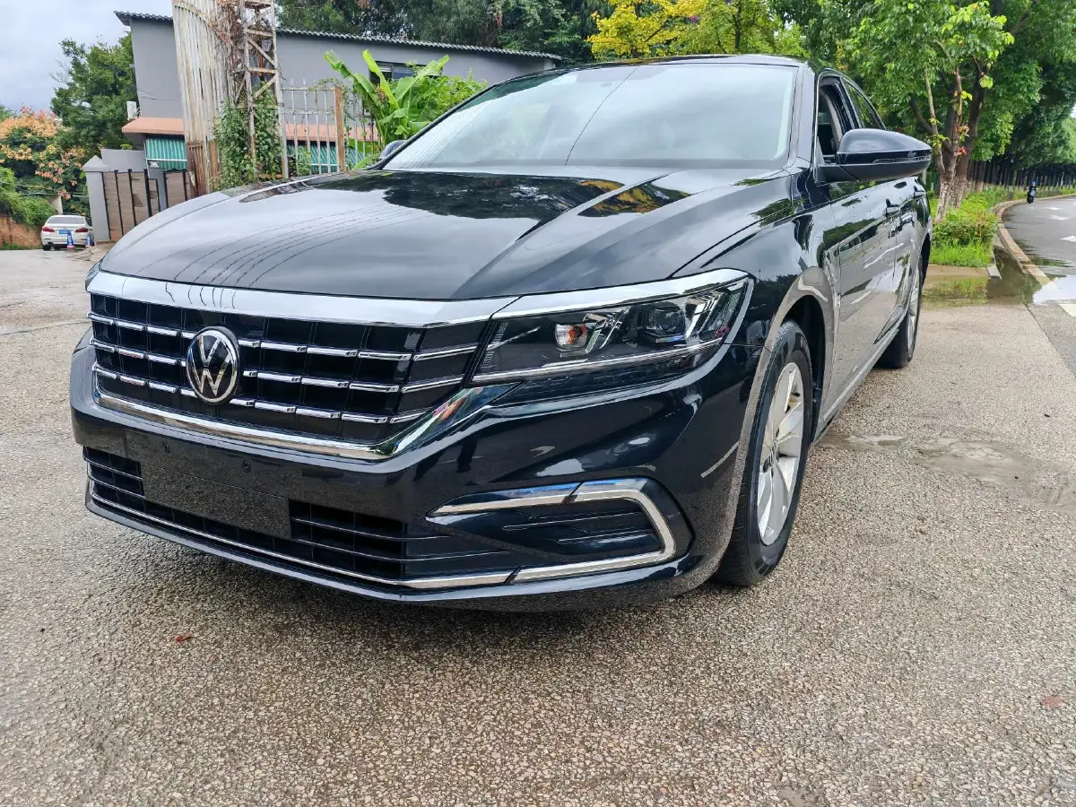 2021 Volkswagen Passat 1.4T 150HP L4 7DCT