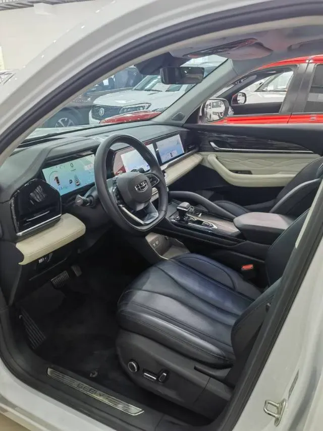 2023 Geely Monjaro 2.0T 238HP L4 8AT,autocango,china used car exporter,china ev exporter,chinese used car exporter,chinese used ev exporter