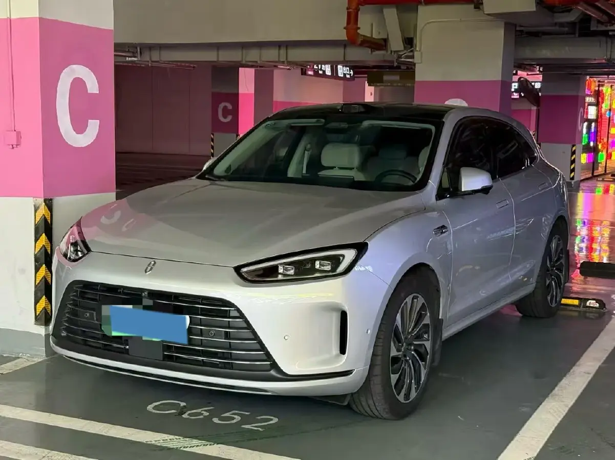 2023 HIMA AITO M5 1.5T 152HP L4 REEV 40KWH