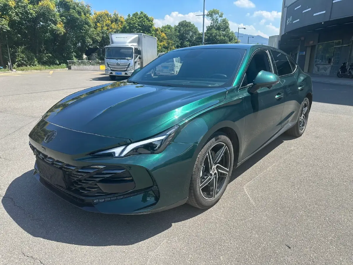 2023 MG 7 1.5T 188HP L4 7DCT