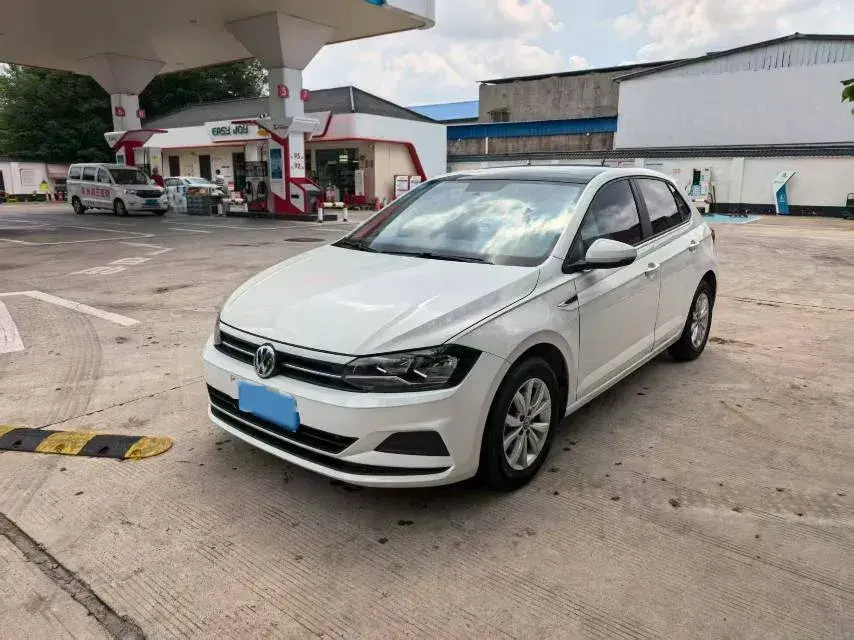 2021 Volkswagen Polo 1.5L 113HP L4 6AT