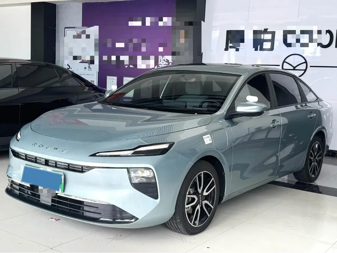 2025 Roewe D6 BEV