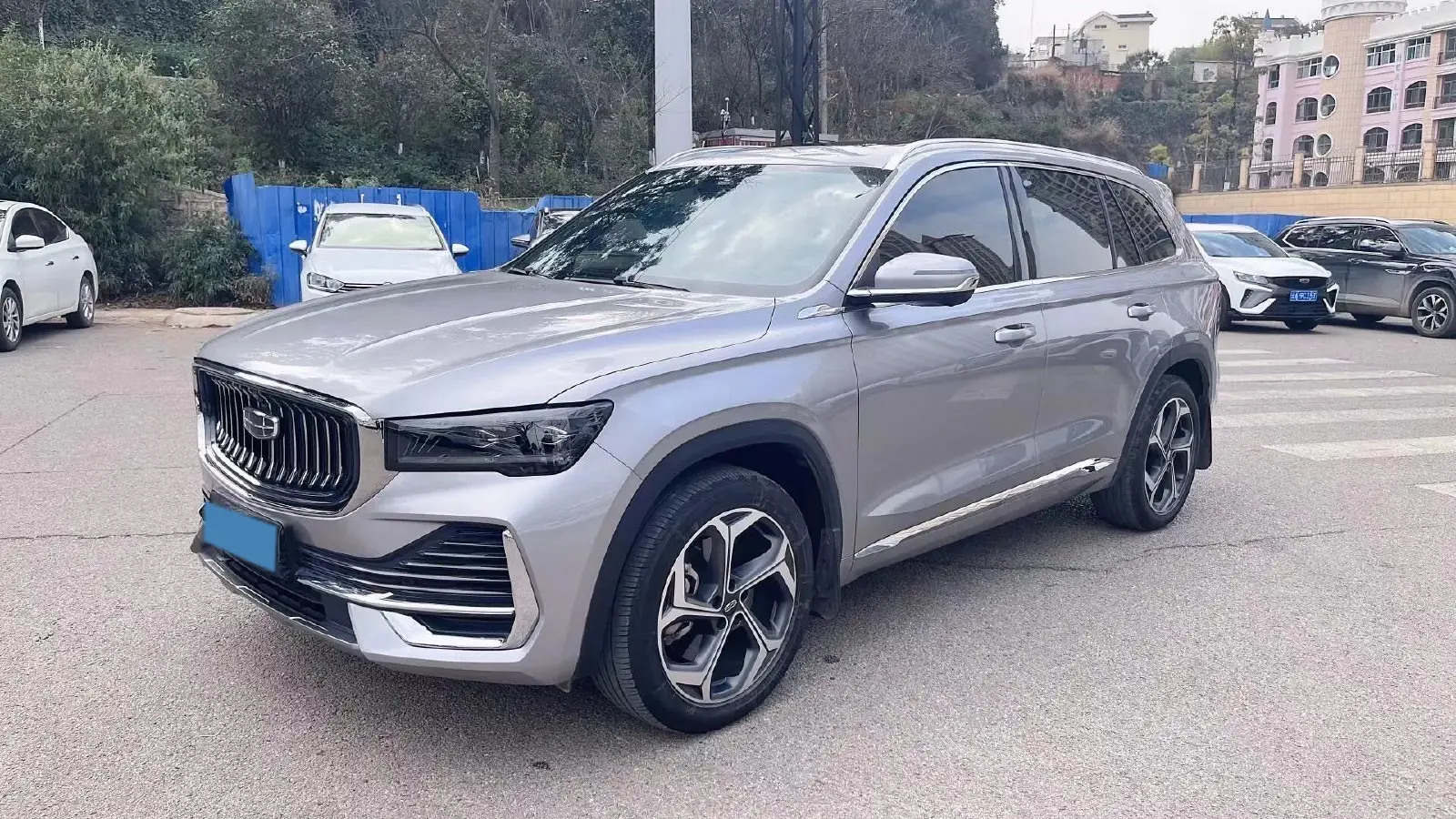 2021 Geely Monjaro 2.0T 238HP L4 8AT