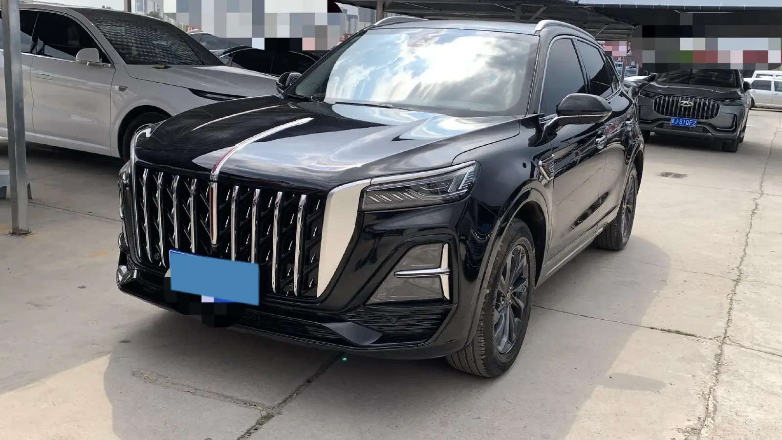 2023 HongQi HS5 2.0T 252HP L4 8AT