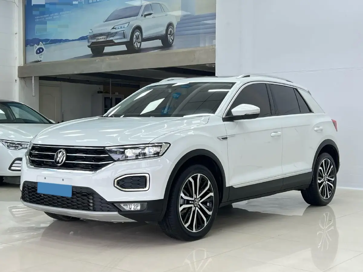 2020 Volkswagen T-Roc 1.4T 150HP L4 7DCT
