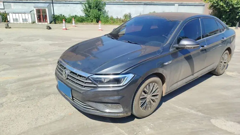 2020 Volkswagen Sagitar 1.4T 150HP L4 7DCT