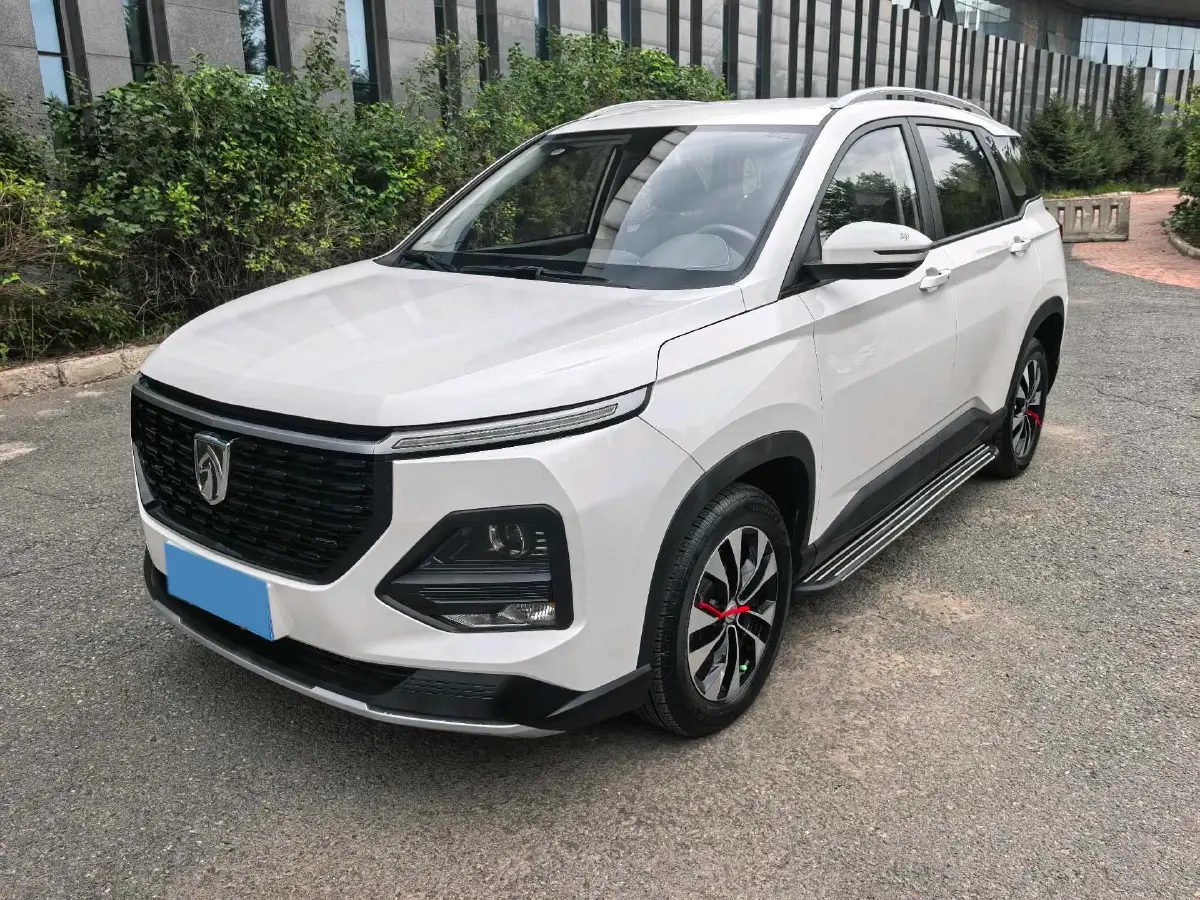 2020 BaoJun 530 1.5T 147HP L4 CVT