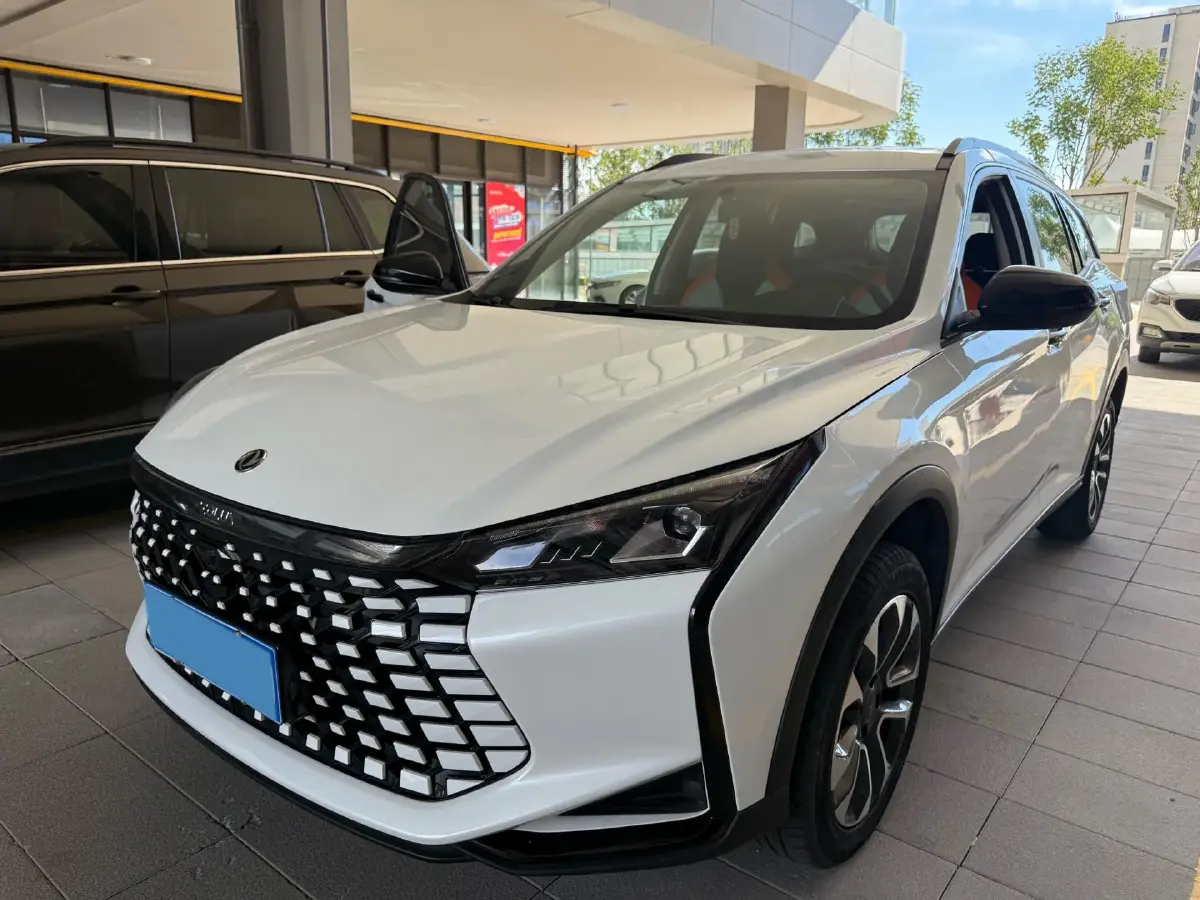 2023 DongFeng Aeolus YiXuan GS 1.5L 125HP L4 6DCT