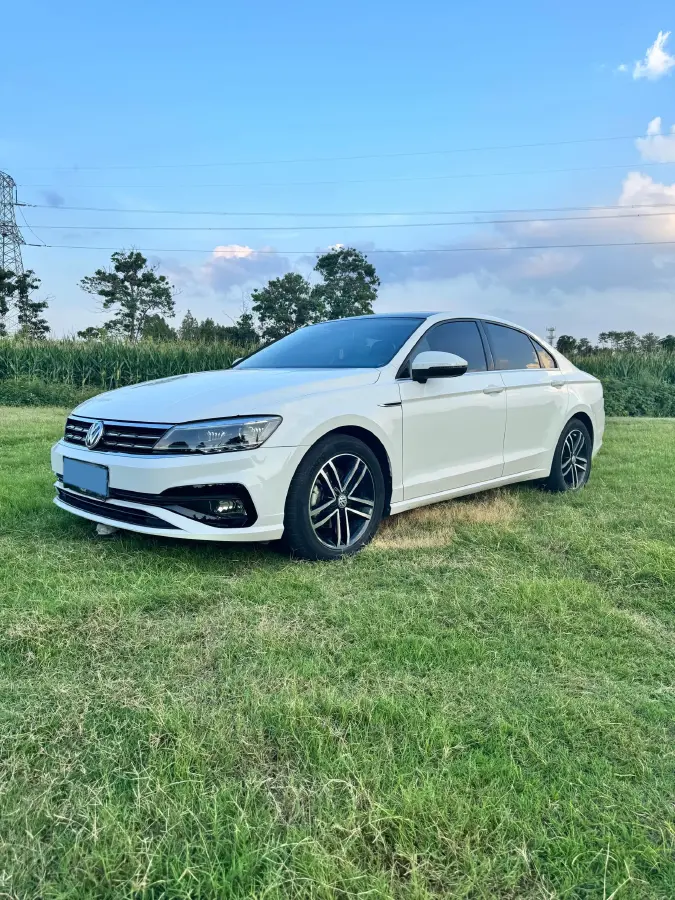 2019 Volkswagen Lamando 1.4T 150HP L4 7DCT