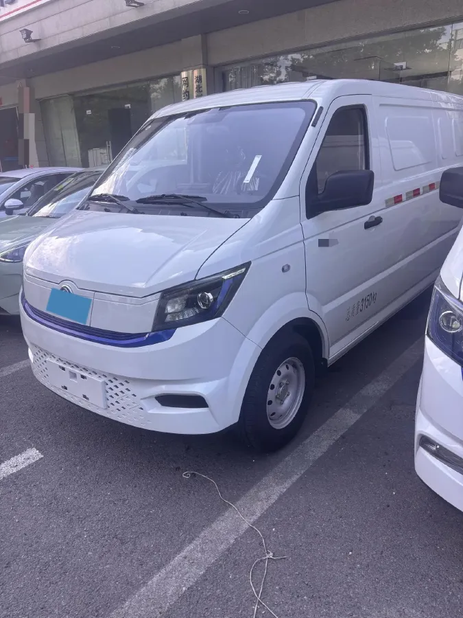 2024 Dongfeng YuFengEM27 BEV 41.472KWH,autocango,china used car exporter,china ev exporter,chinese used car exporter,chinese used ev exporter