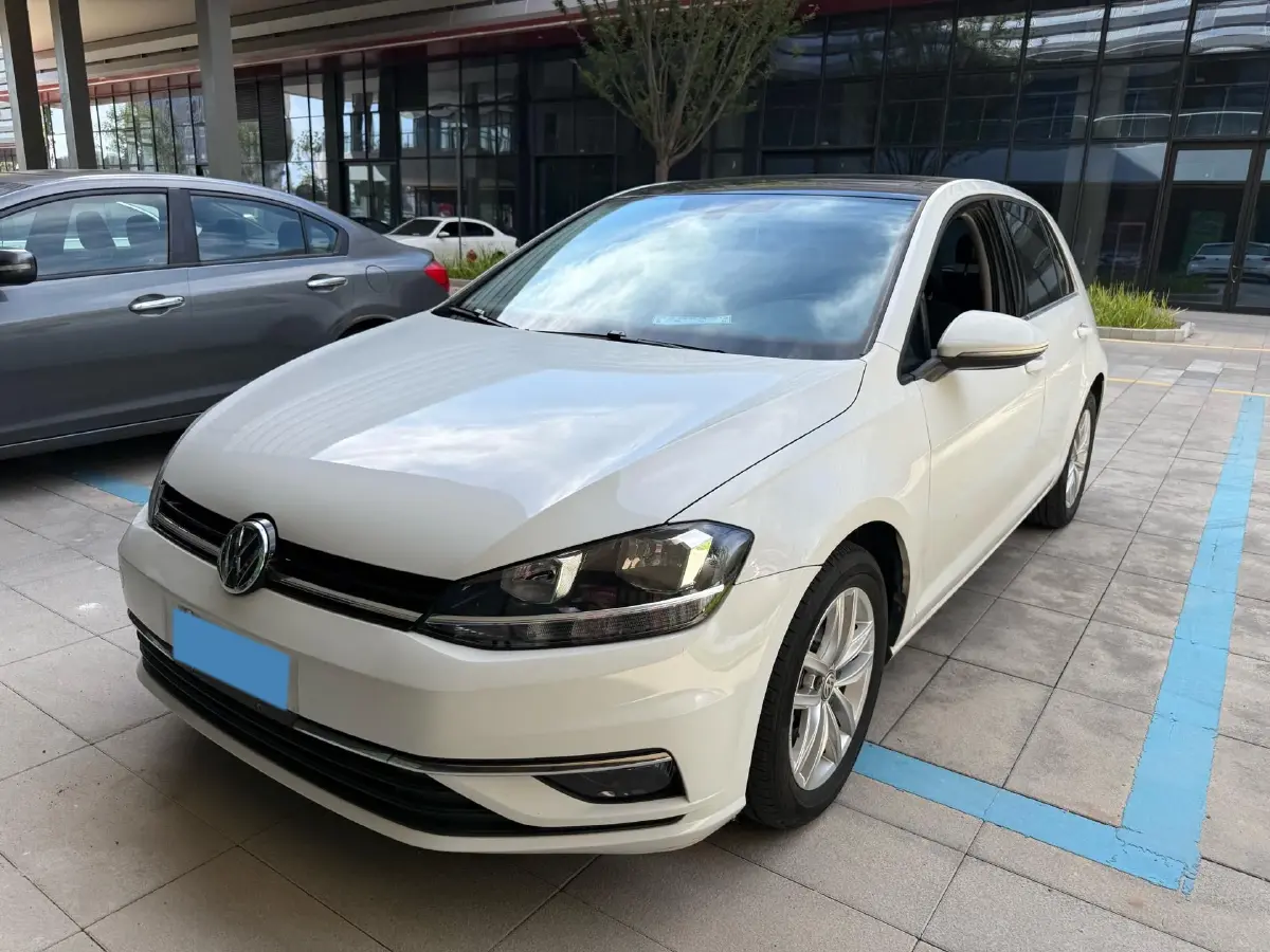 2019 Volkswagen Golf 1.4T 150HP L4 7DCT