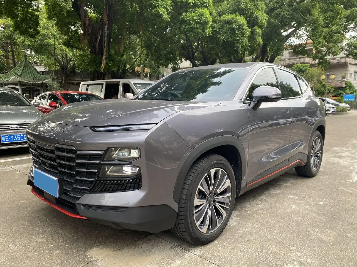 2023 Jetour DASHING 1.5T 156HP L4 6DCT