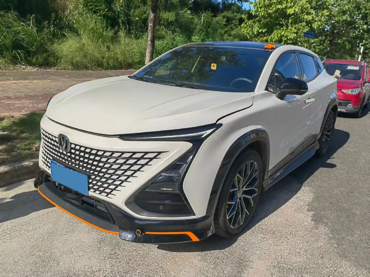 2022 ChangAn UNI-T 1.5T 188HP L4 7DCT