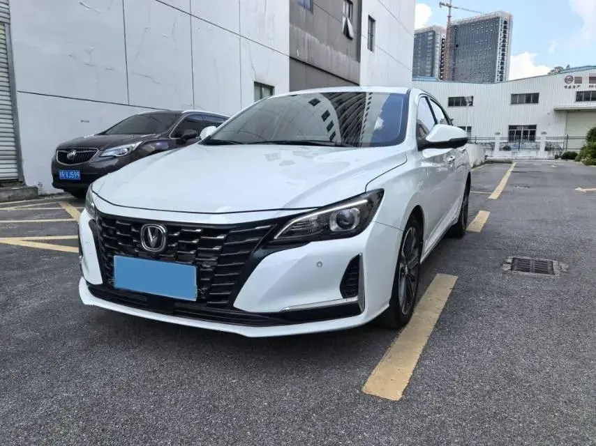 2022 ChangAn Raeton CC 1.5T 188HP L4 7DCT