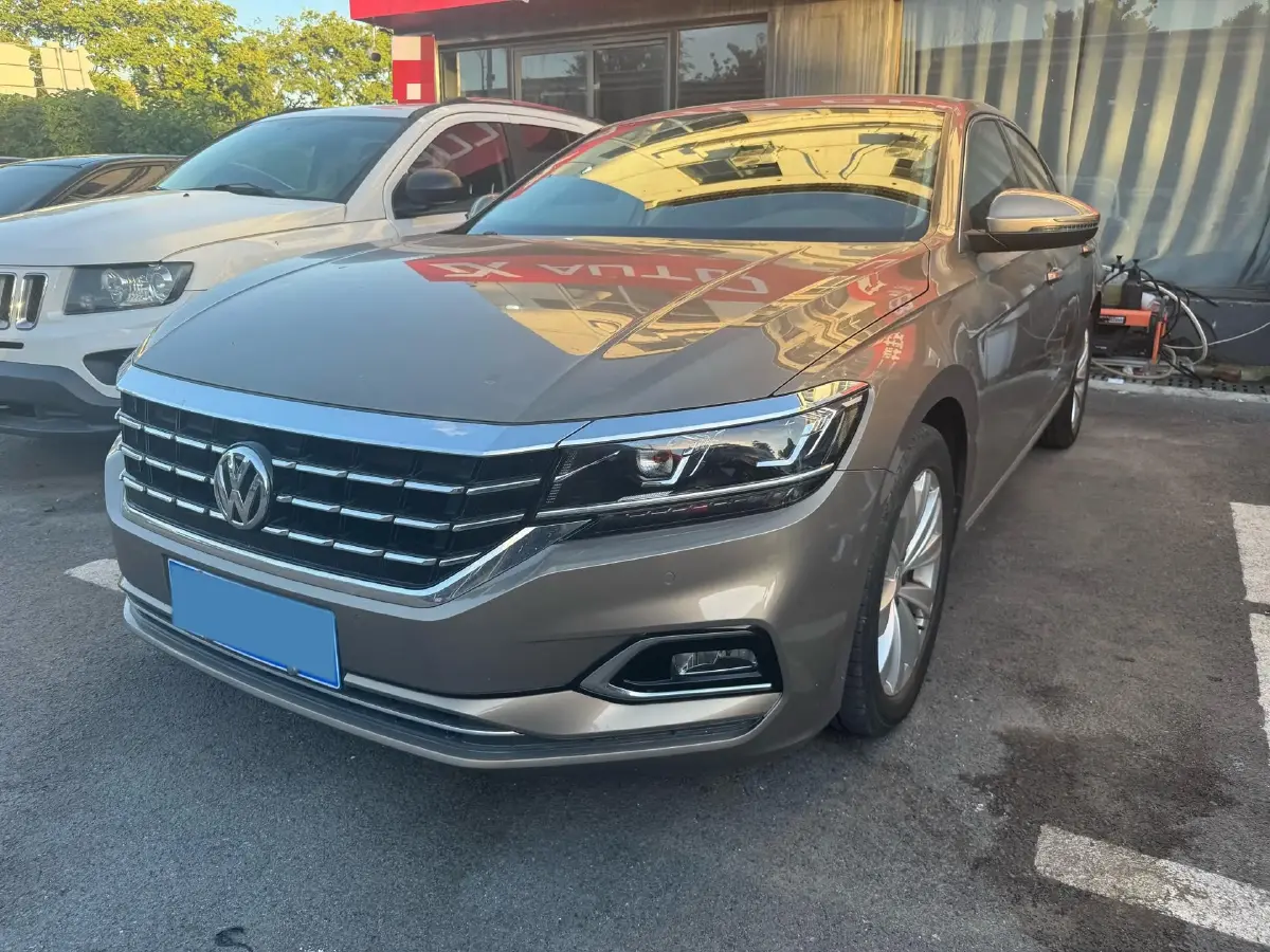 2020 Volkswagen Passat 2.0T 186HP L4 7DCT